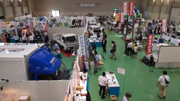 第11回青森県自動車部品商組合合同展示会2018